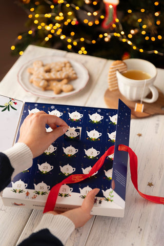 Advent Calendar - Book Style Christmas Night - 25 Pyramids